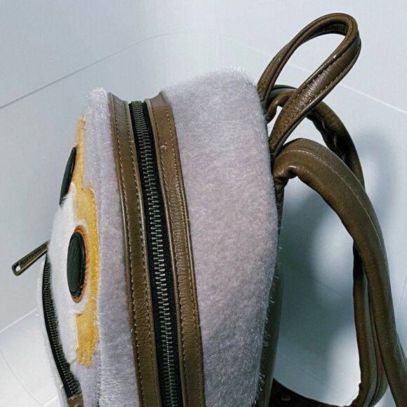 RareSDCC 2018 Exclusive Loungefly Porg Mini Backpack – Star Wars Collector Piece main image 13